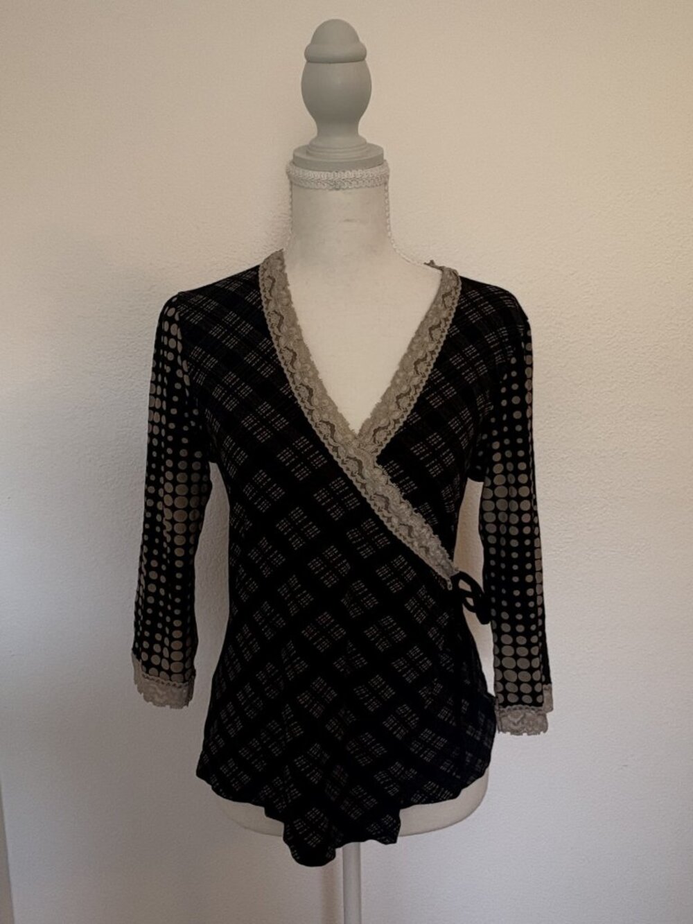 ✨ Promod Ballet-Inspired Wrap Top with Lace Details ✨ Size Medium